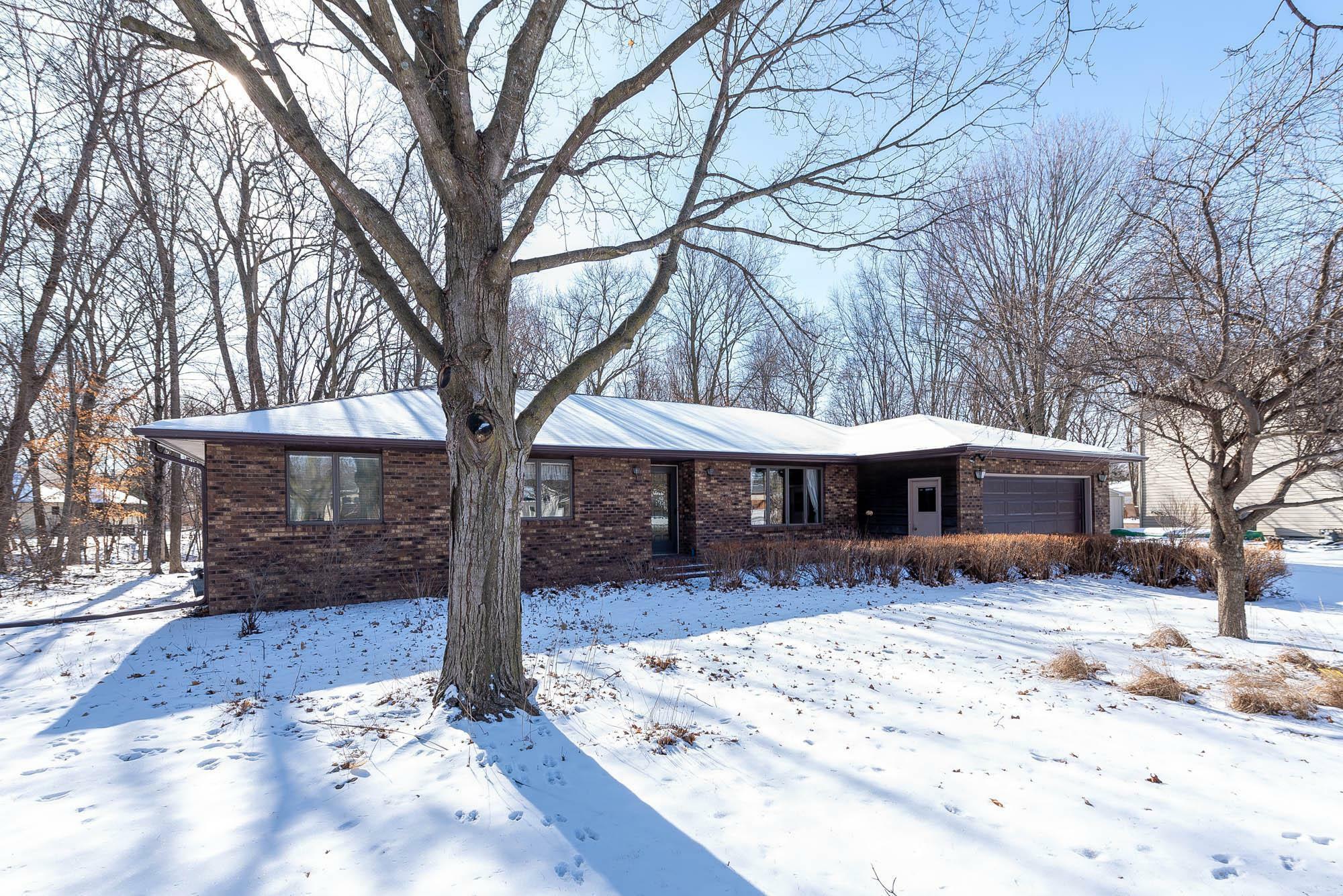 Property Photo: 19 Partridge Place MN 56003