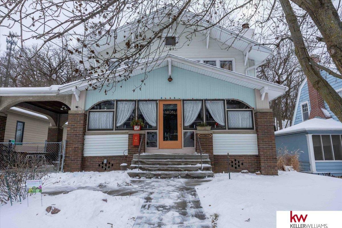 Property Photo:  201 Locust Lodge Avenue  IA 51503 