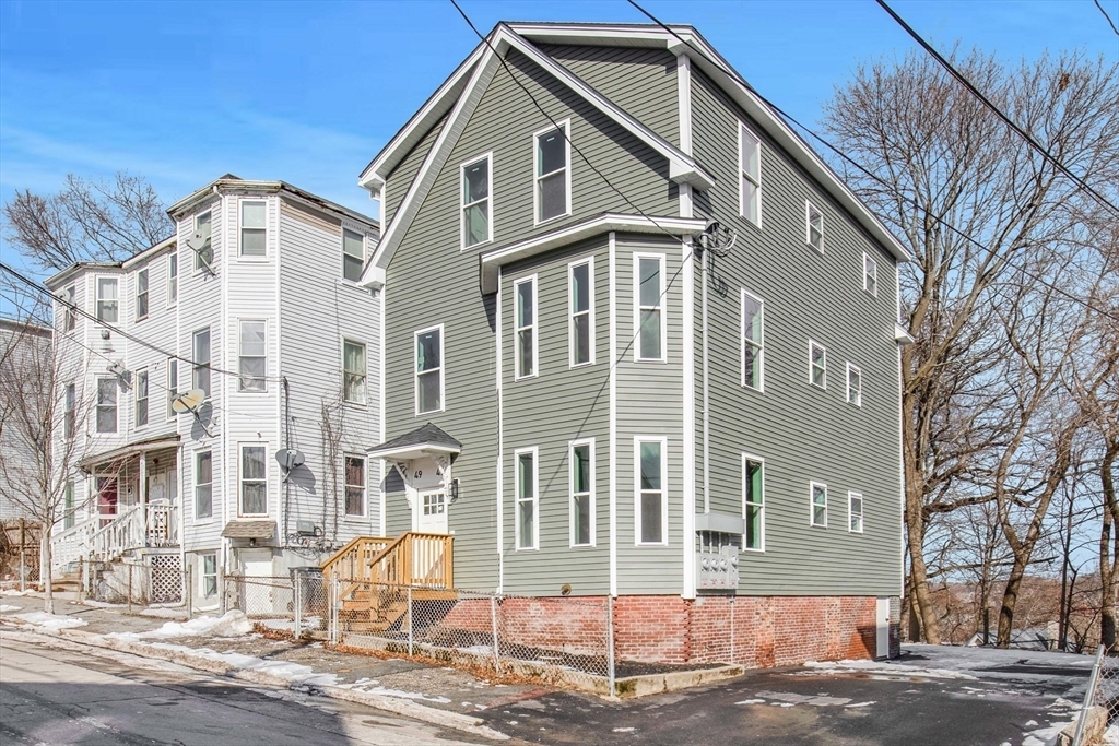 Property Photo:  49 Bellevue Ave 3  MA 01832 