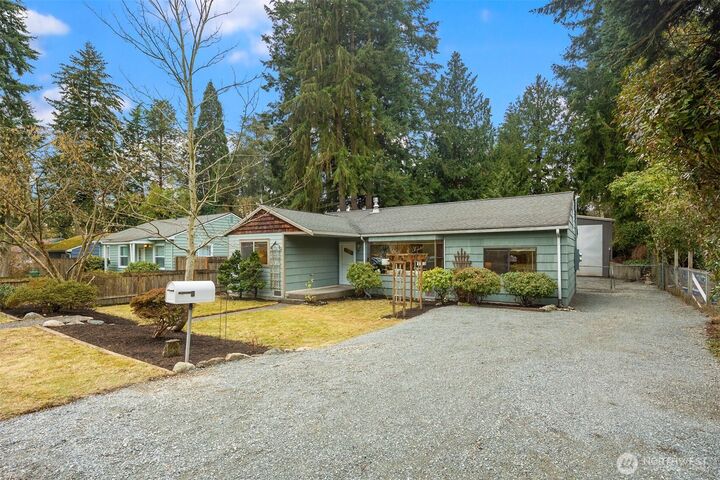 Property Photo:  16059  28th Avenue NE  WA 98155 