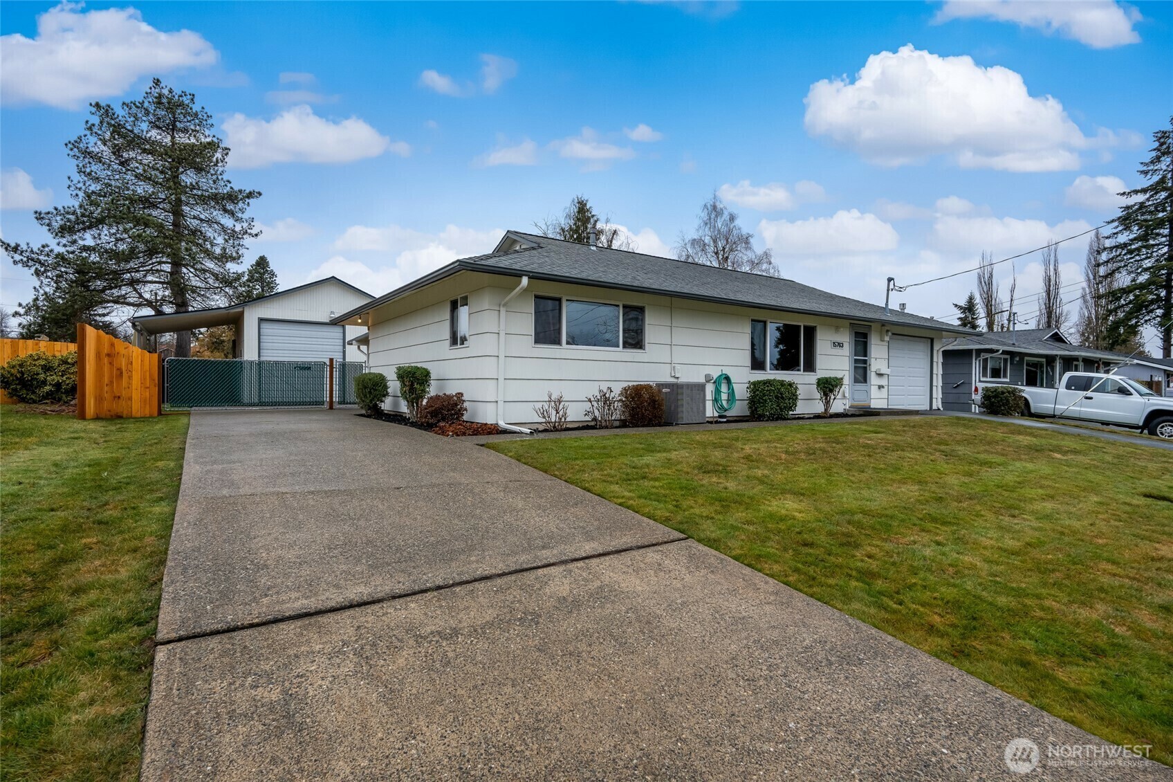 Property Photo:  15763  118th Place SE  WA 98058 