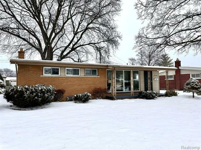 Property Photo:  28840 Richland Street  MI 48150 