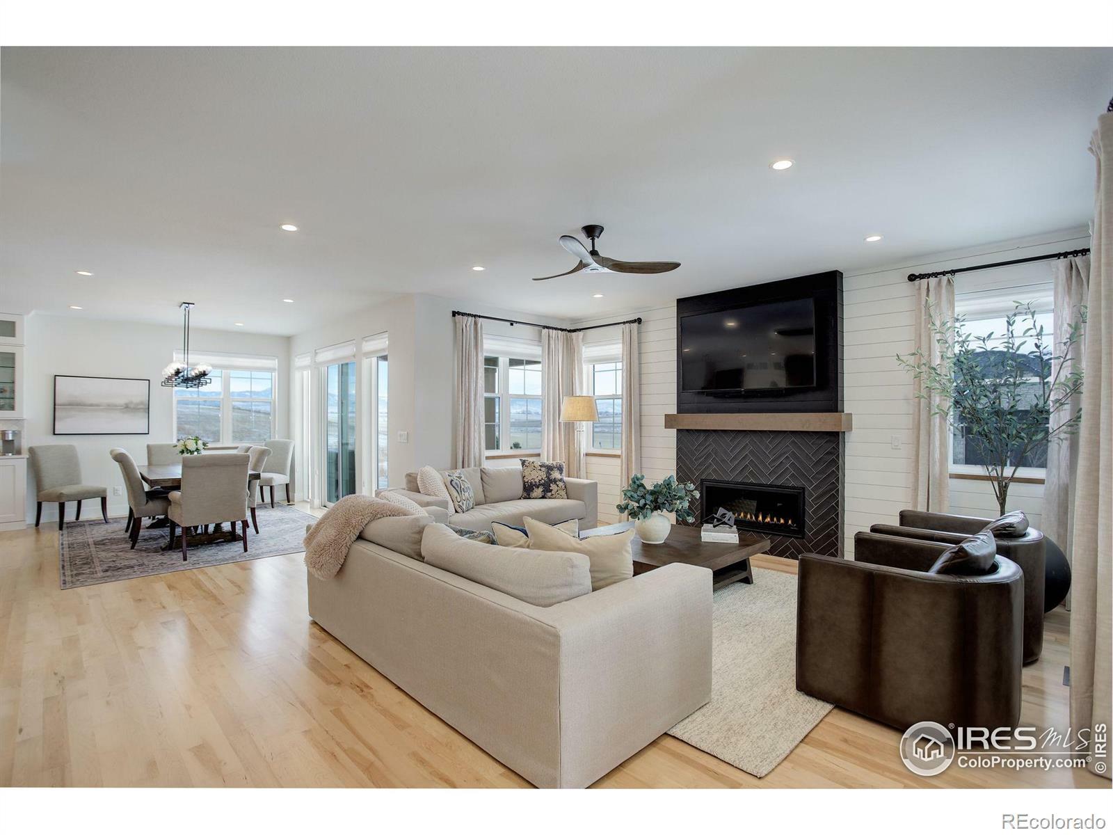 Property Photo: 711 William Way CO 80513