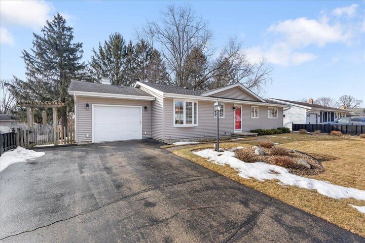 5013 Camilla Road  Madison WI 53716 photo