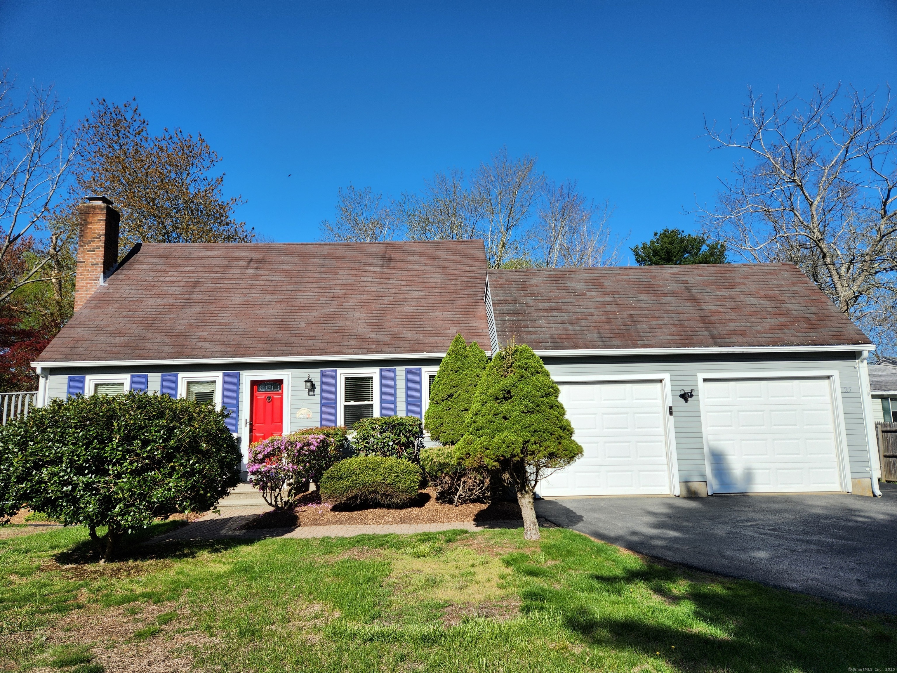 Property Photo: 25 Chalker Beach Road CT 06475