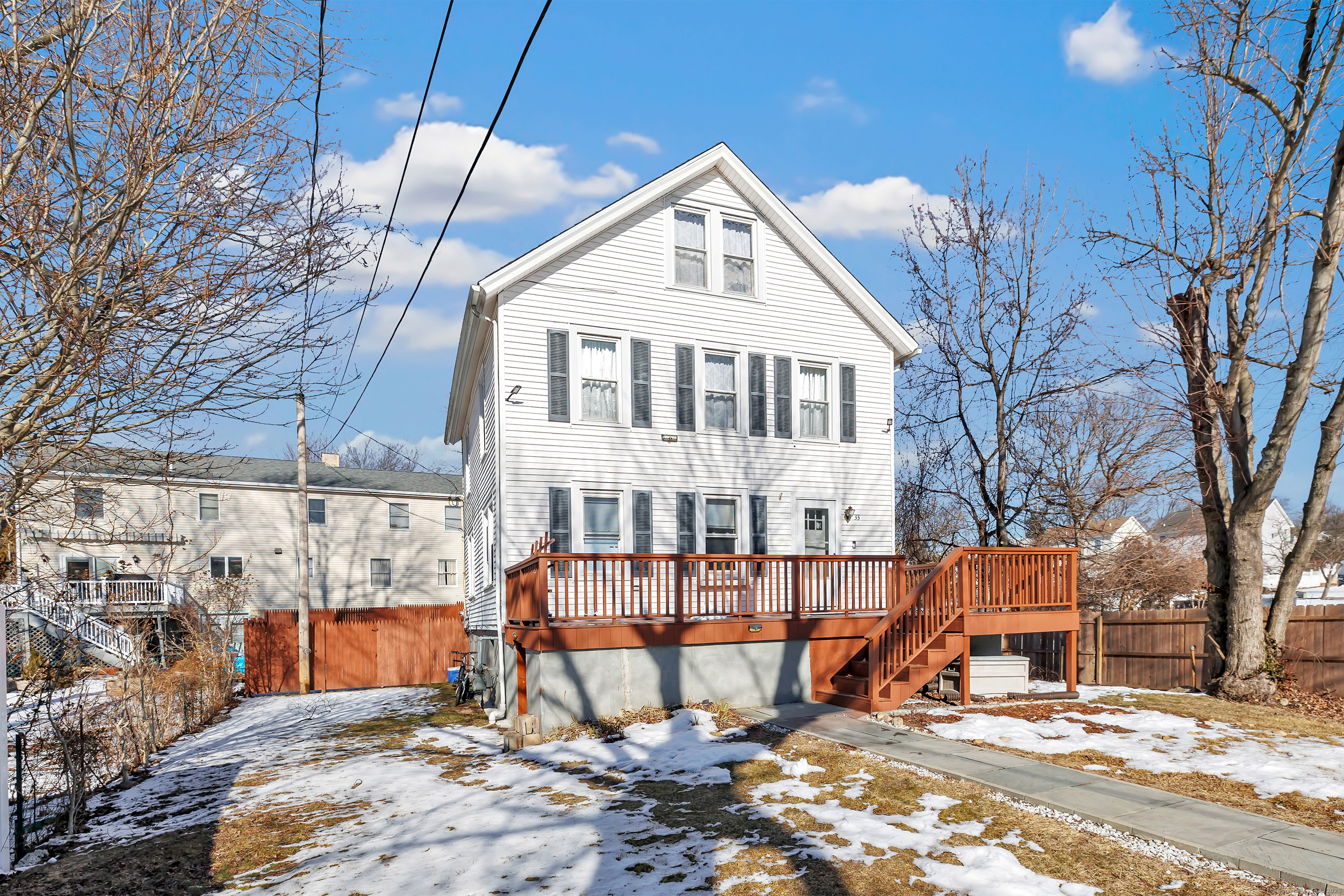 Property Photo:  33 Macintosh Road  CT 06851 