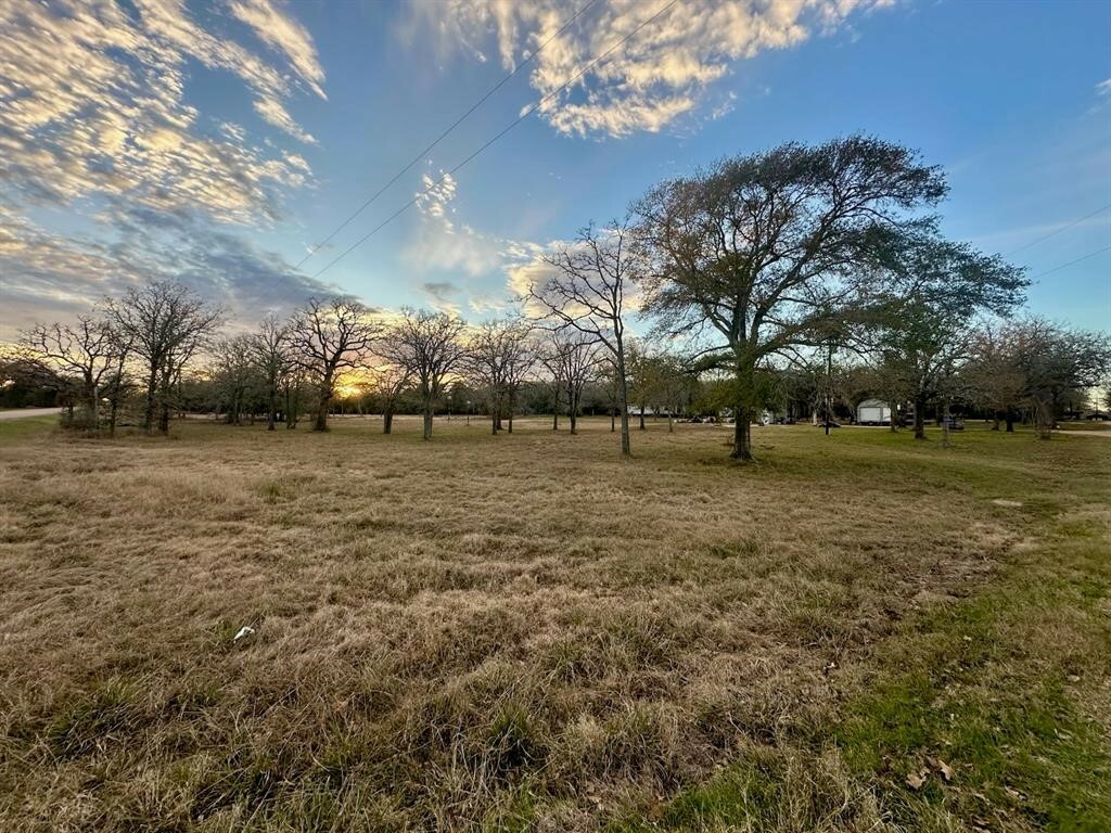 Property Photo: 1091 Plum Church Road TX 78963