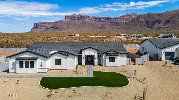 9362 E Cloudview Avenue  Gold Canyon AZ 85118 photo