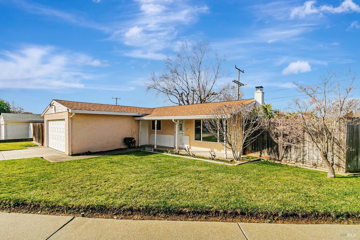 Property Photo:  155 Lakewood Avenue  CA 94591 