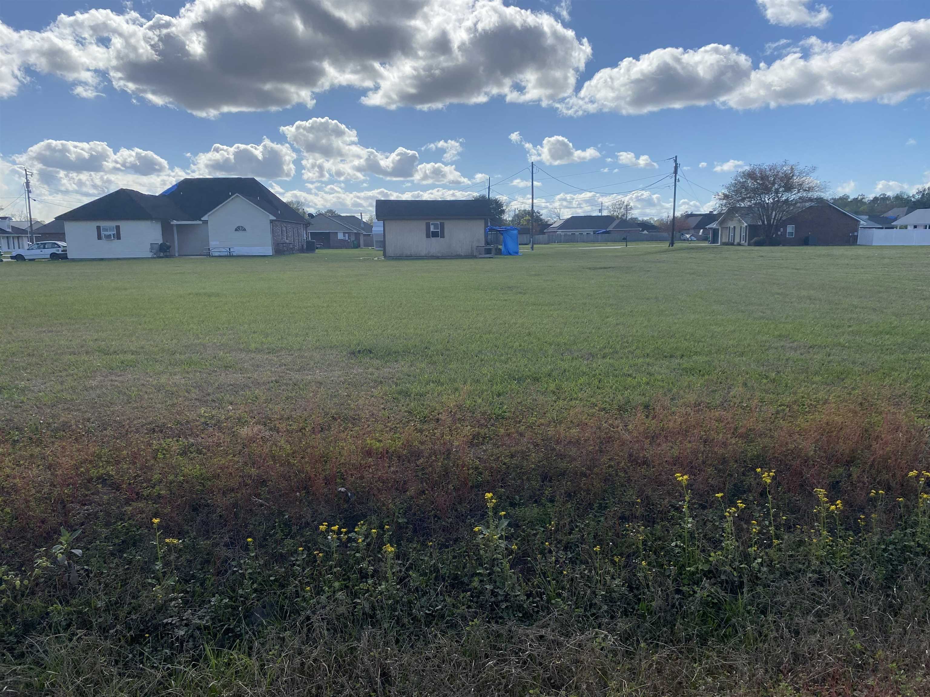Property Photo: Lot 13 Roy St LA 70393