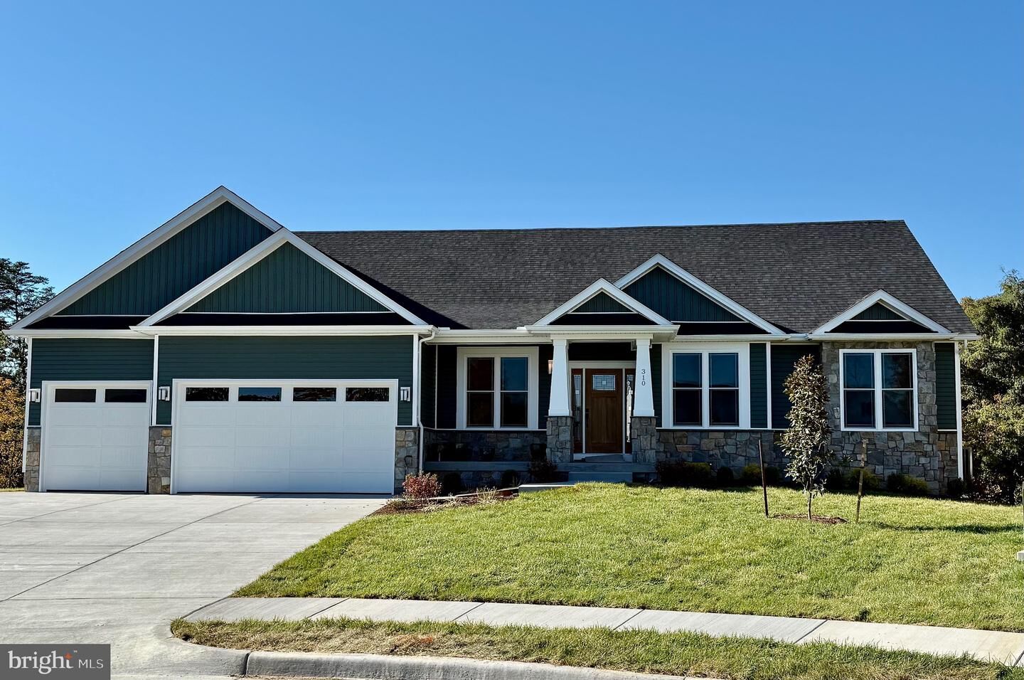 Property Photo: 113 Shockey Circle VA 22602