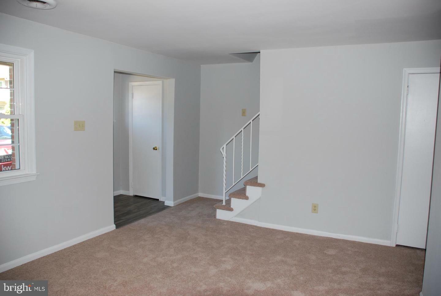 Property Photo:  11 Stonegate Road  PA 18951 