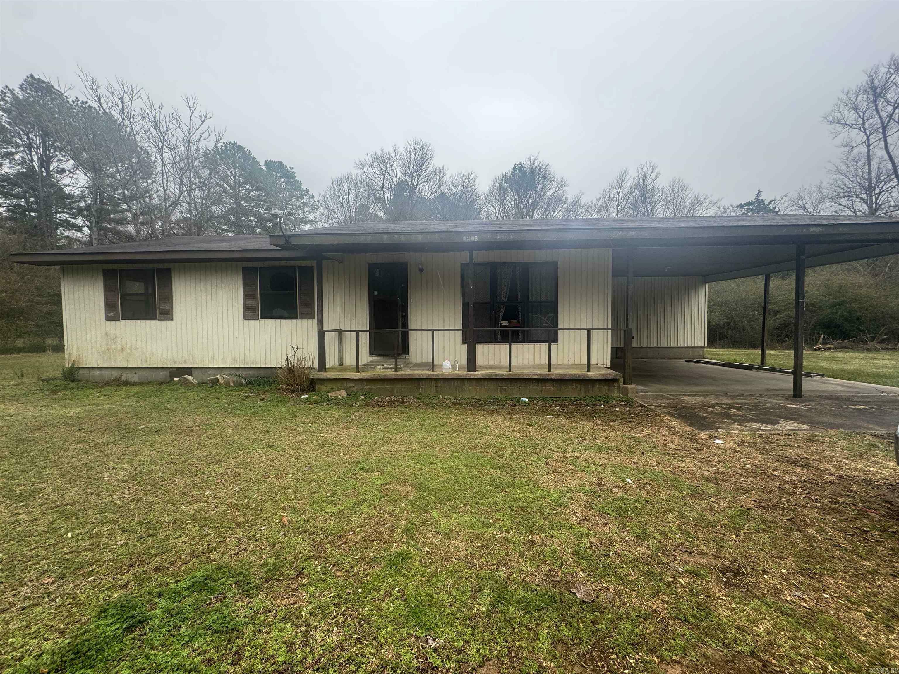 Property Photo:  1713 Mountain Pine Road  AR 71913 