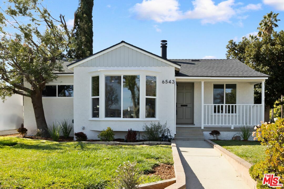 Property Photo:  6543   Newcastle Ave  CA 91335 