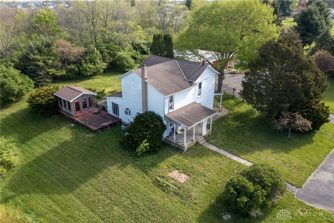 Property Photo: 5400 S Iddings Road OH 45383