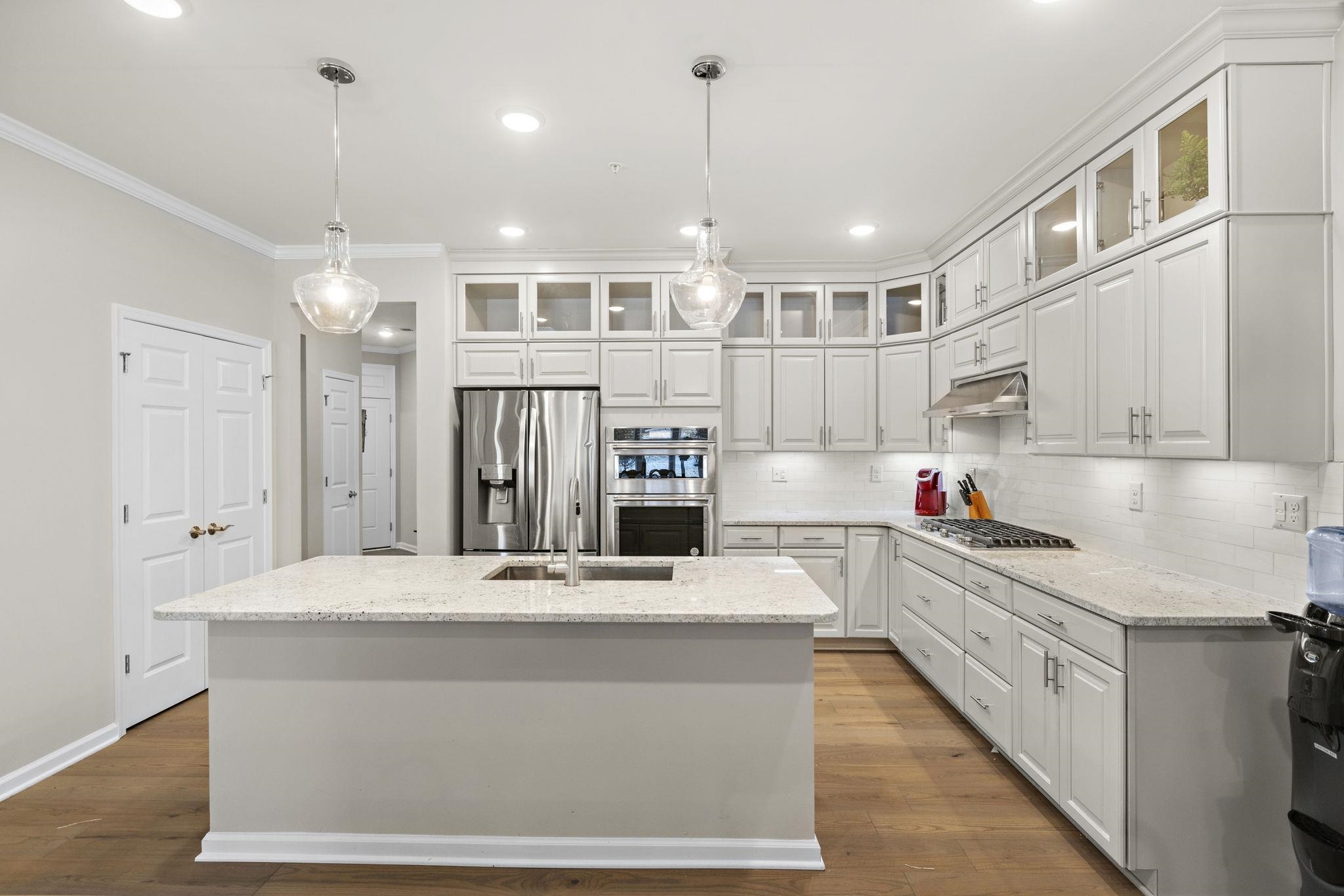 22 Doyle St  Florham Park Borough NJ 07932 photo