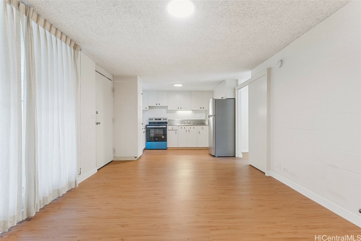 Property Photo:  1643 Clark Street 306  HI 96822 