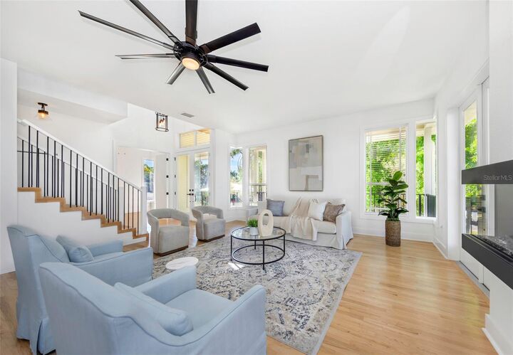 Property Photo: 606 Indiana Avenue FL 34681