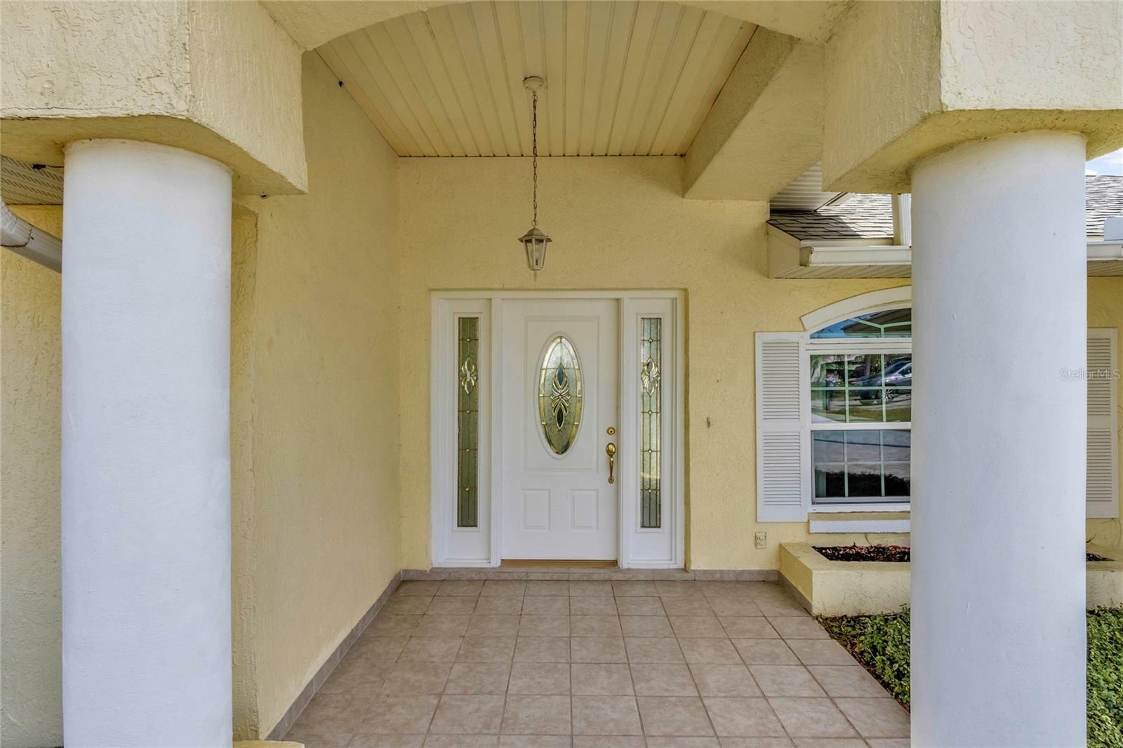 Property Photo:  700 Roby Court  FL 33838 