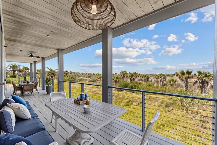 Property Photo: 4150 Dingman Drive FL 33957