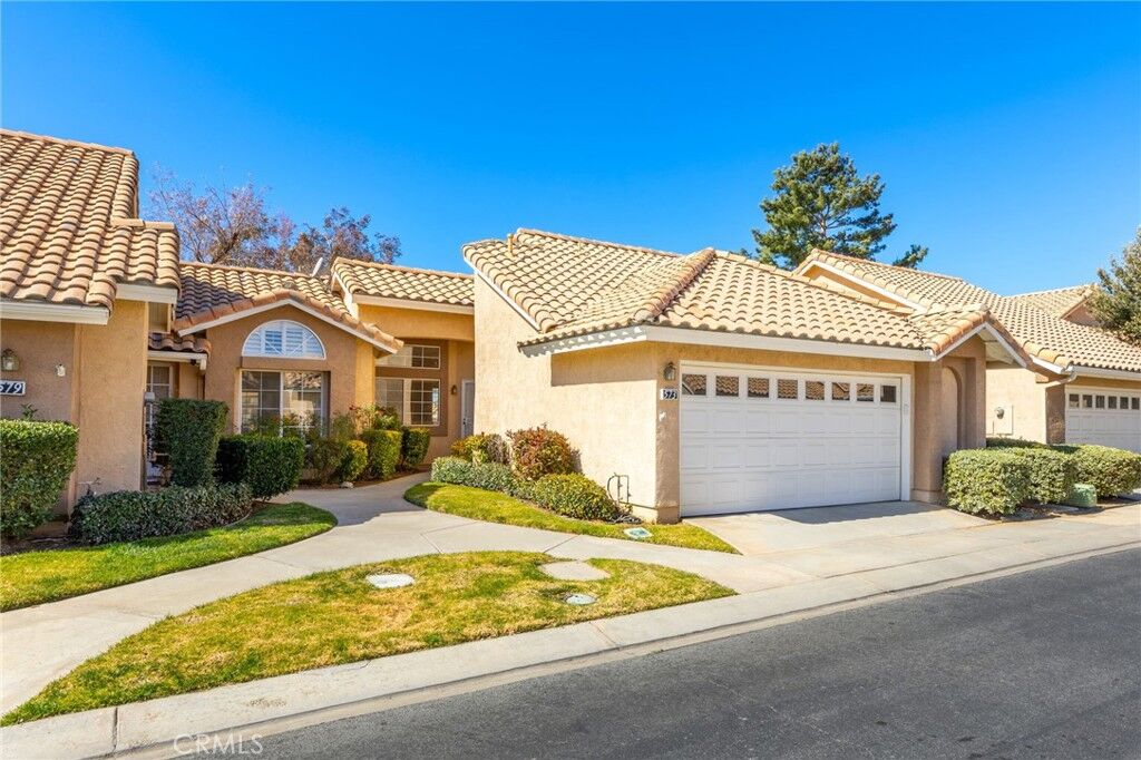 Property Photo: 573 La Costa Drive CA 92220