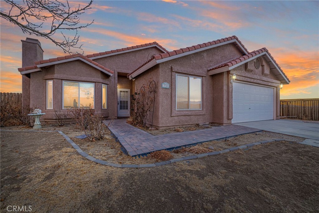 Property Photo: 3718 Mount Lassen Avenue CA 93560