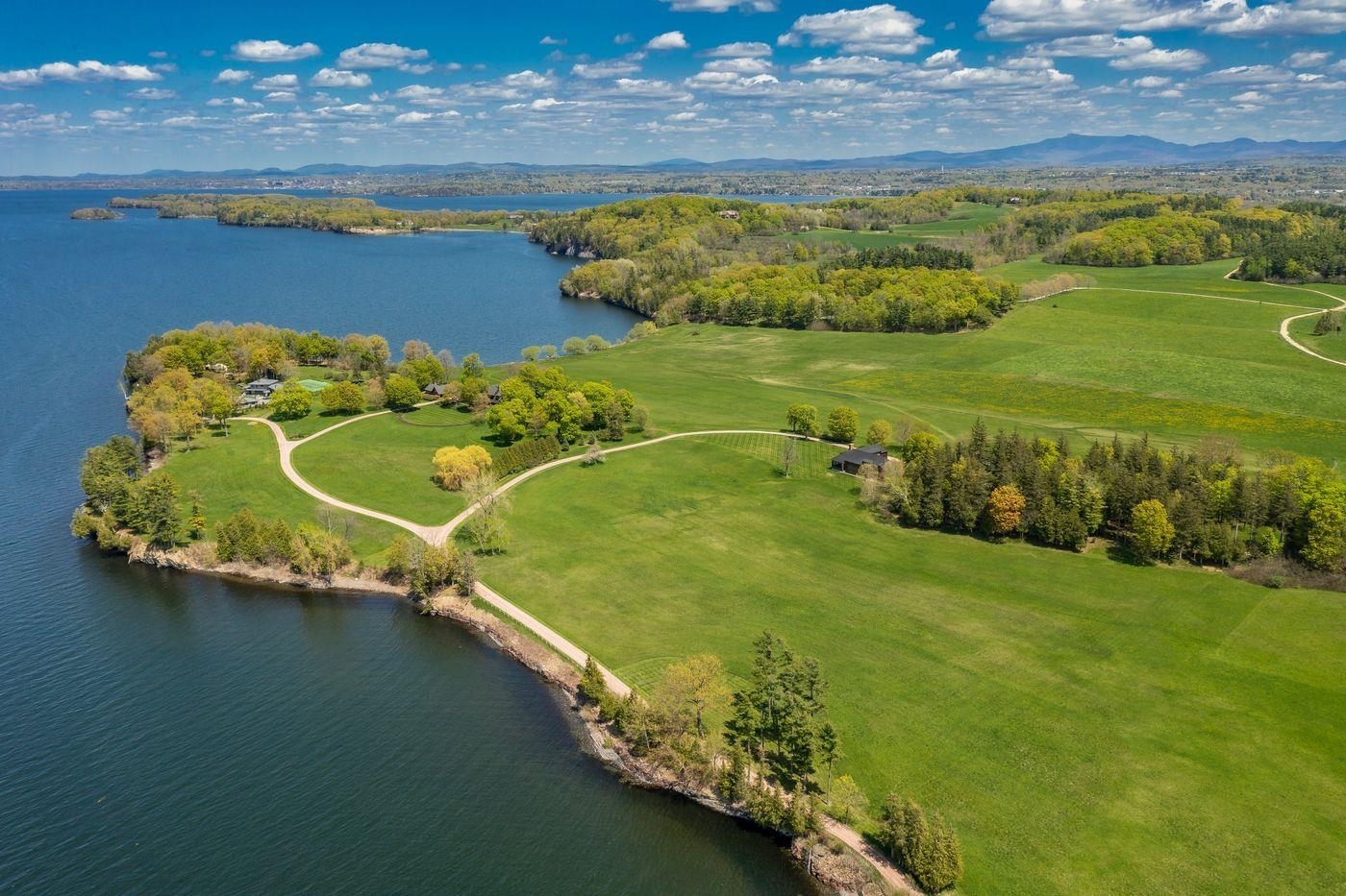 Property Photo: 192/194 Adirondack Drive VT 05482