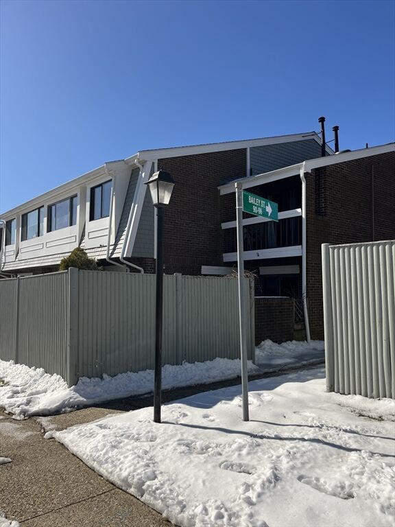 Property Photo: 284 Greenbrook Dr 284 MA 02072