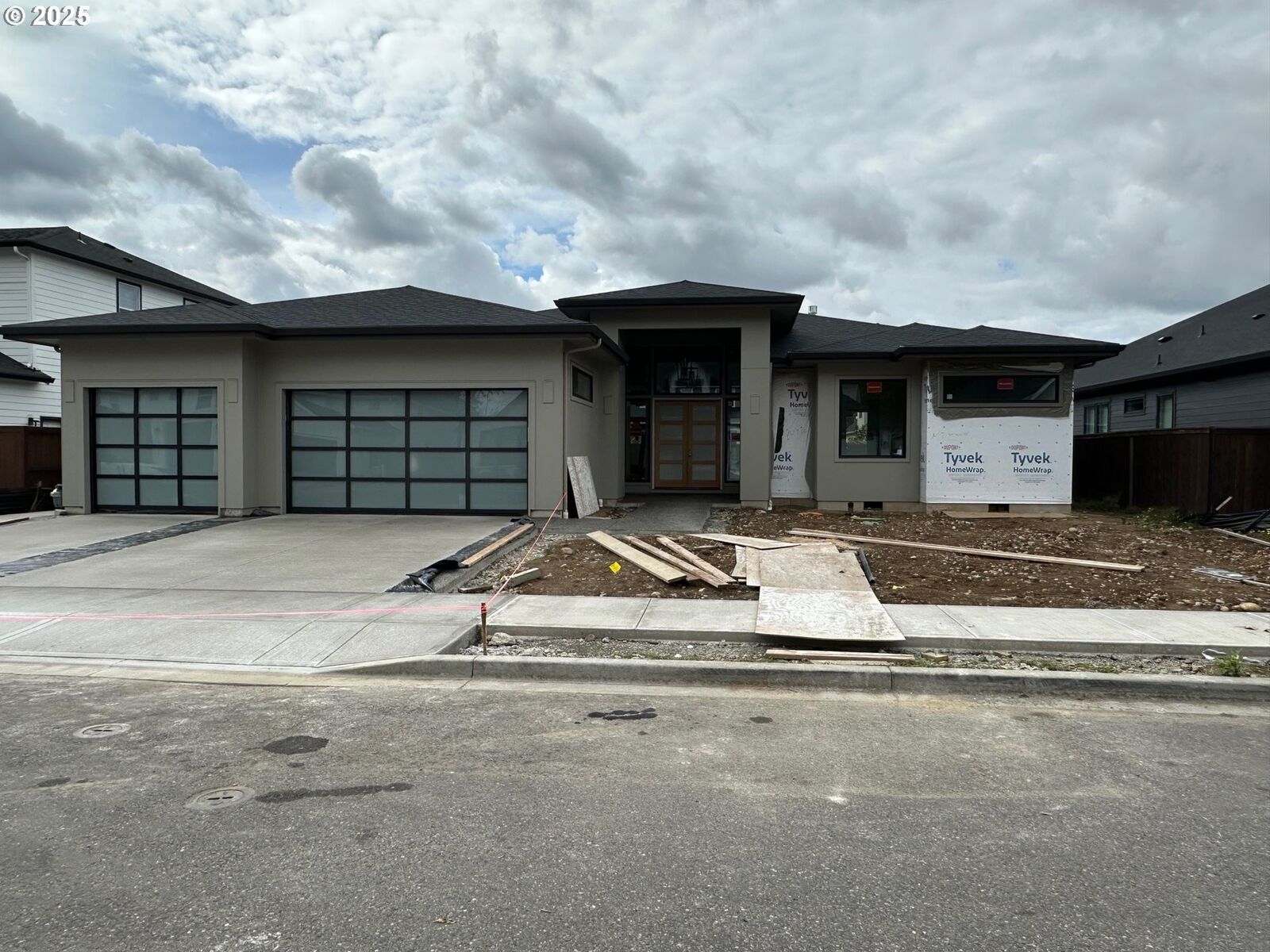 Property Photo:  8614 NE 183rd Pl  WA 98682 