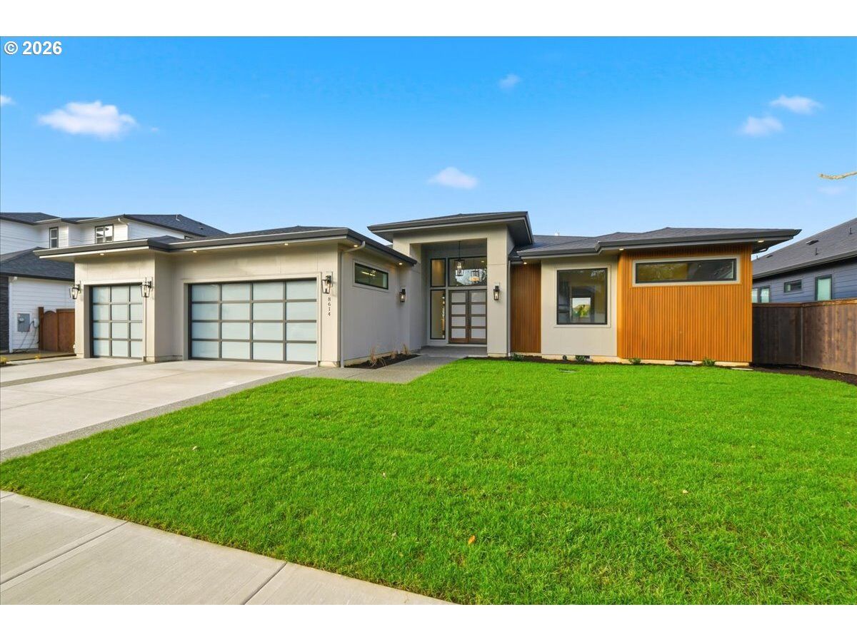 Property Photo:  8614 NE 183rd Pl  WA 98682 