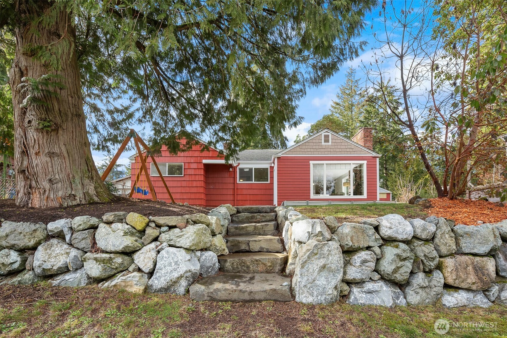 Property Photo:  14089  24th Avenue NE  WA 98125 