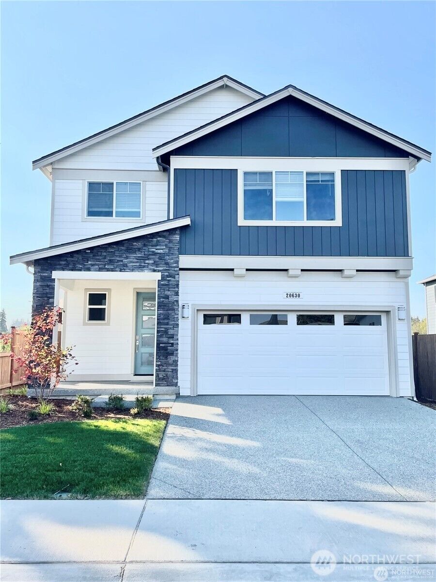 Property Photo: 20630 63rd Avenue W WA 98036