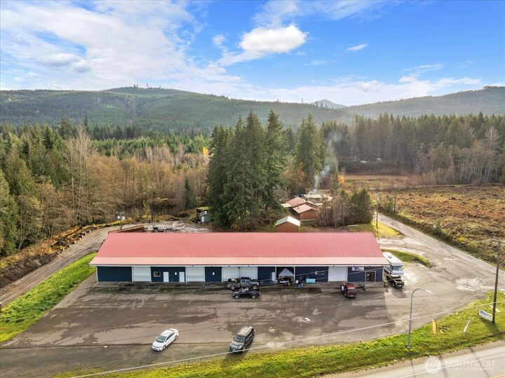 Property Photo:  2450 W Hwy 101 D  WA 98362 