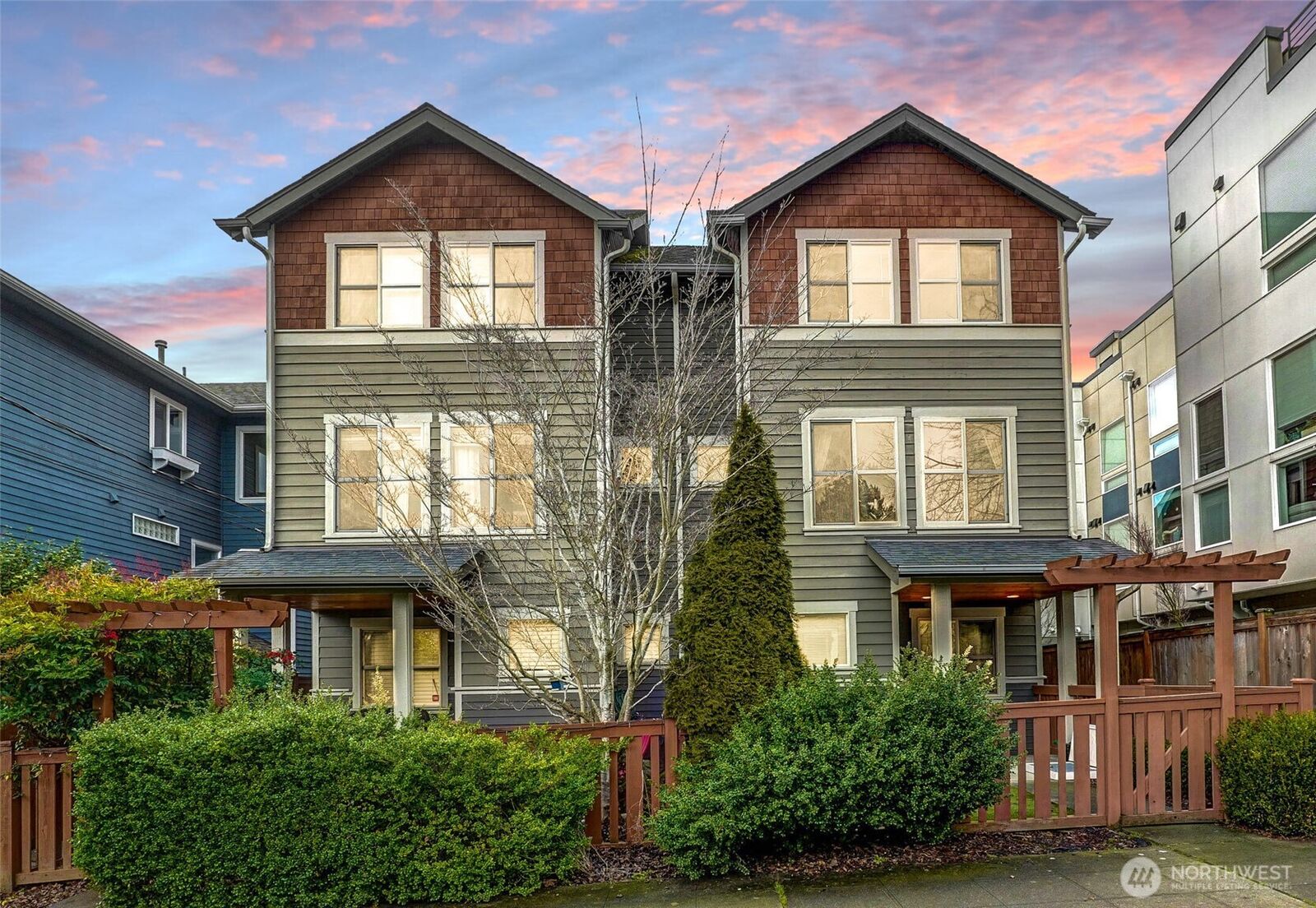 Property Photo:  7419  4th Avenue NE A  WA 98115 