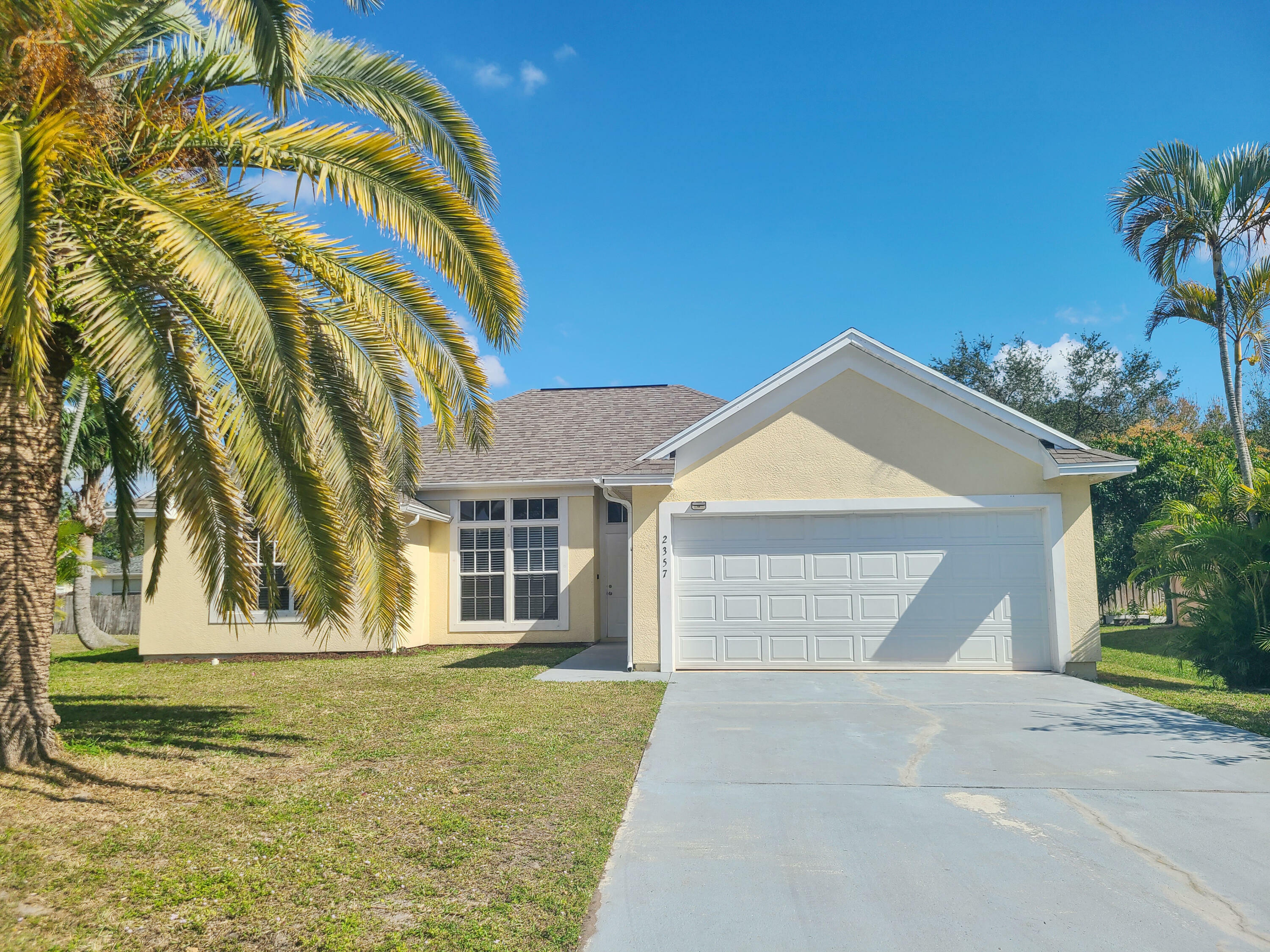 2357 SW Barber Lane  Port Saint Lucie FL 34984 photo