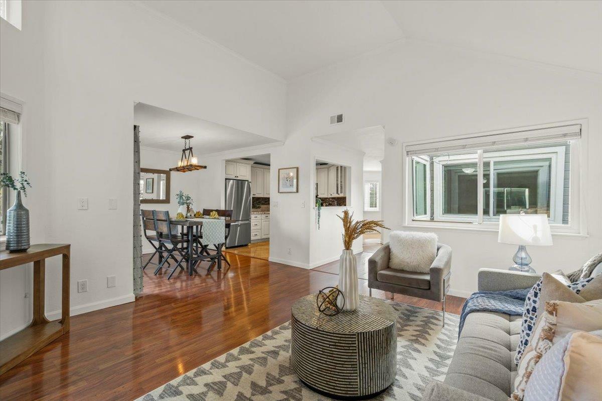 Property Photo: 4816 Lakebird Place CA 95124