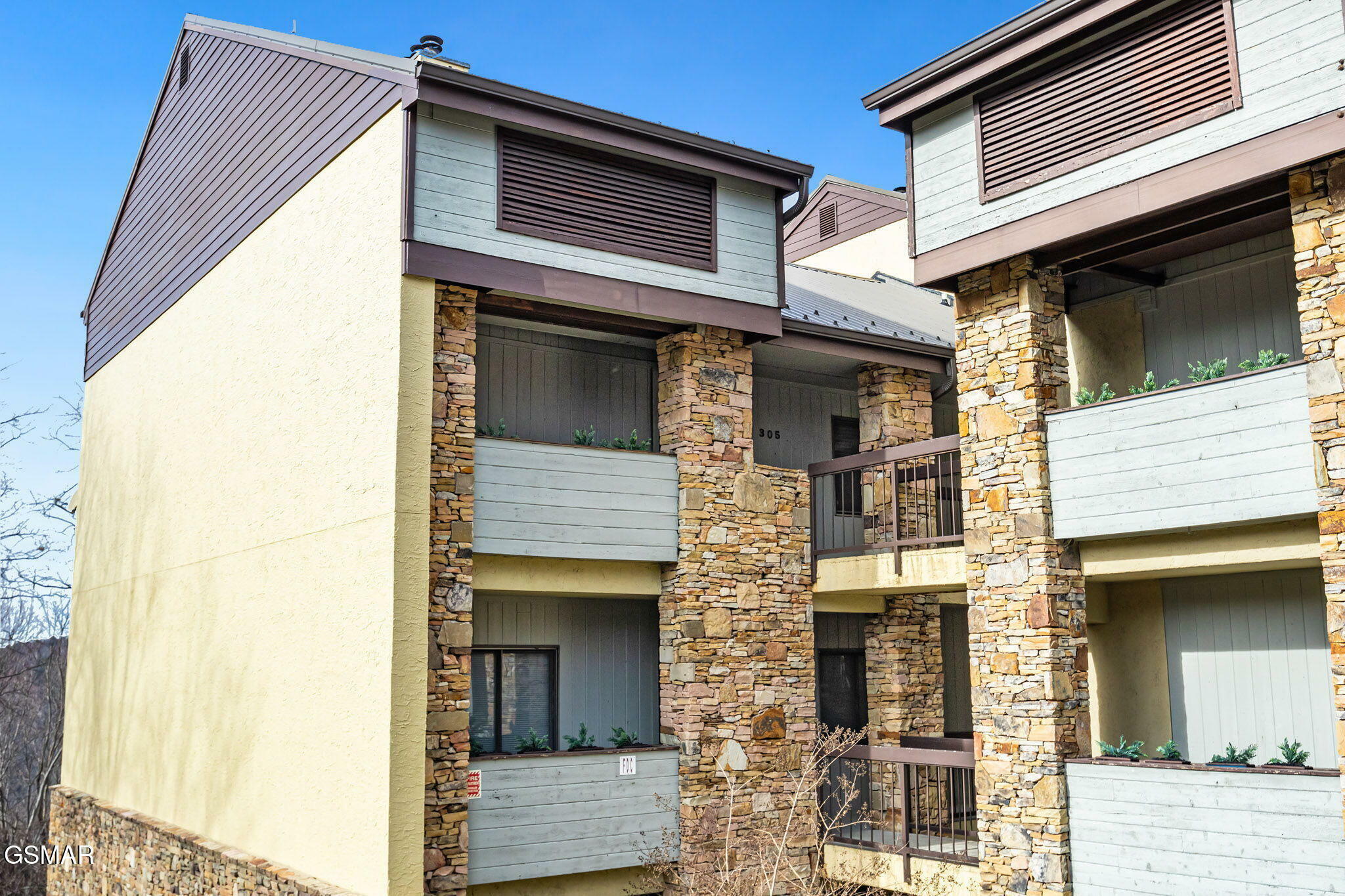 Property Photo: 1130 Ski View Drive TN 37738