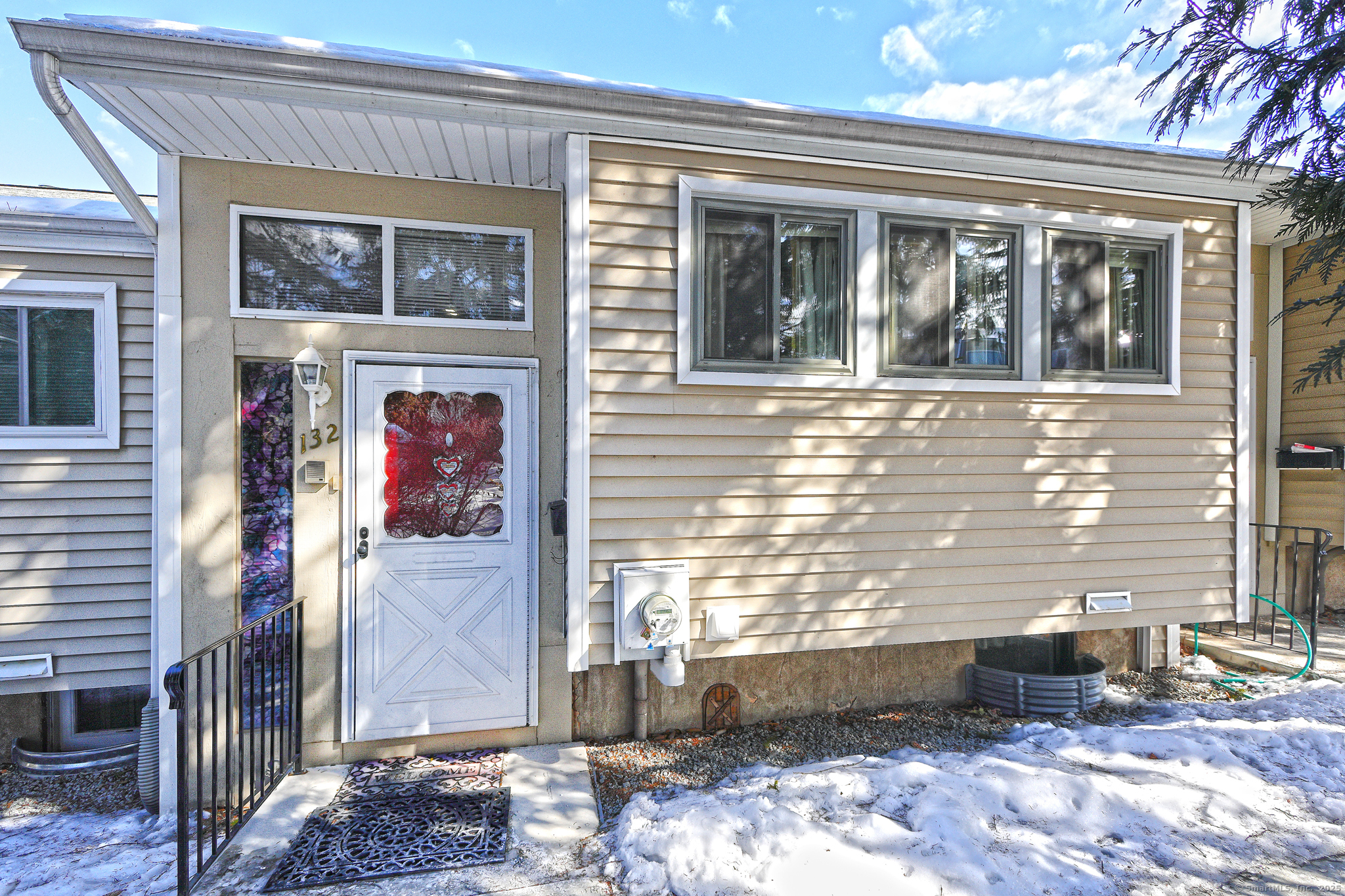 Property Photo:  132 Shepards Knoll Drive  CT 06514 