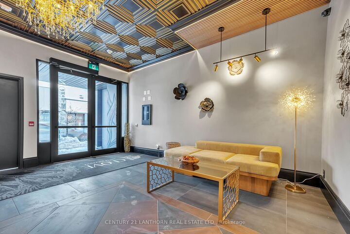 Property Photo: 38 Front Street Unit # 5 ON K8N 4N2