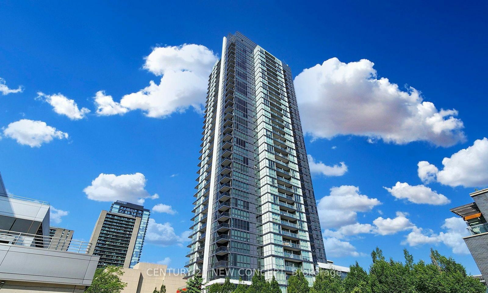 88 Sheppard Ave E 2106  Toronto ON M2N 6Y2 photo