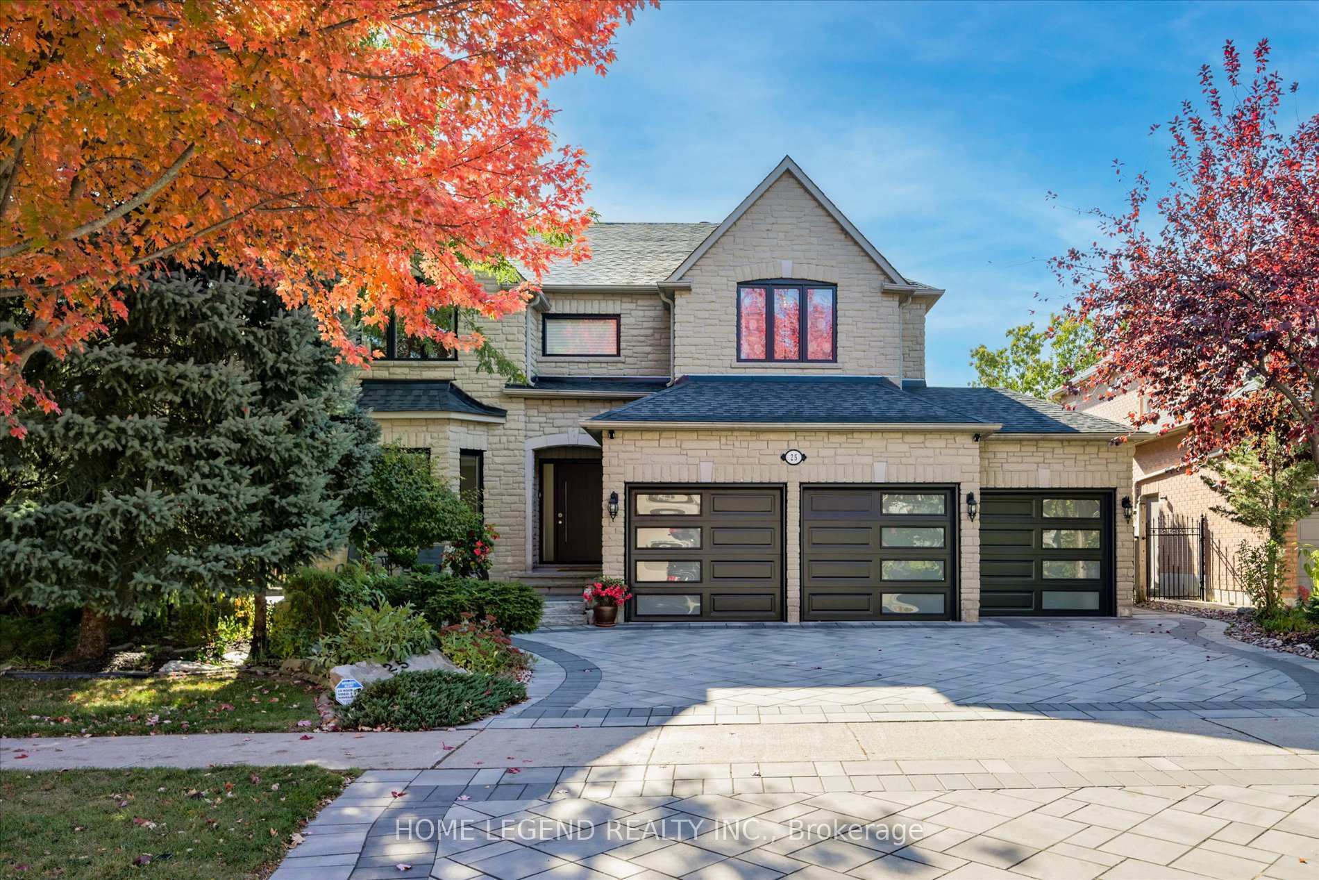 Property Photo: 25 Vandermeer Dr ON L6C 2L2