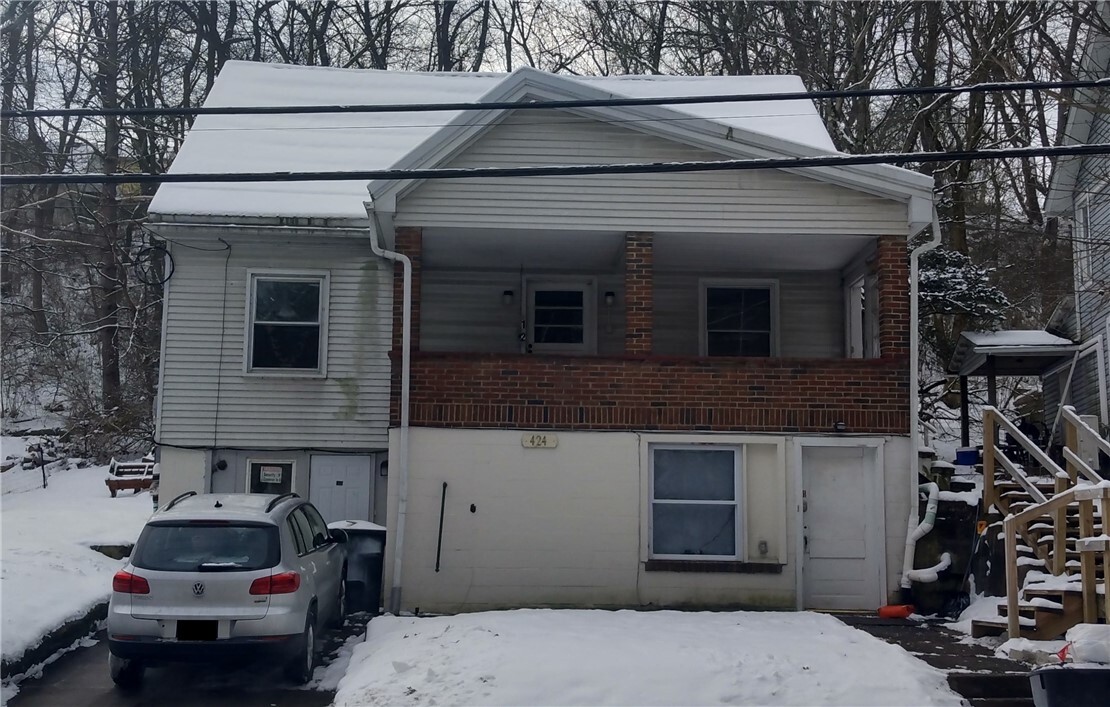 Property Photo:  424 Zeigler Ave  PA 16001 