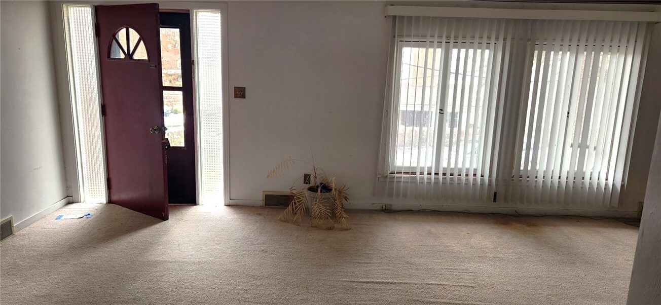 Property Photo: 25 Kay Street PA 15401