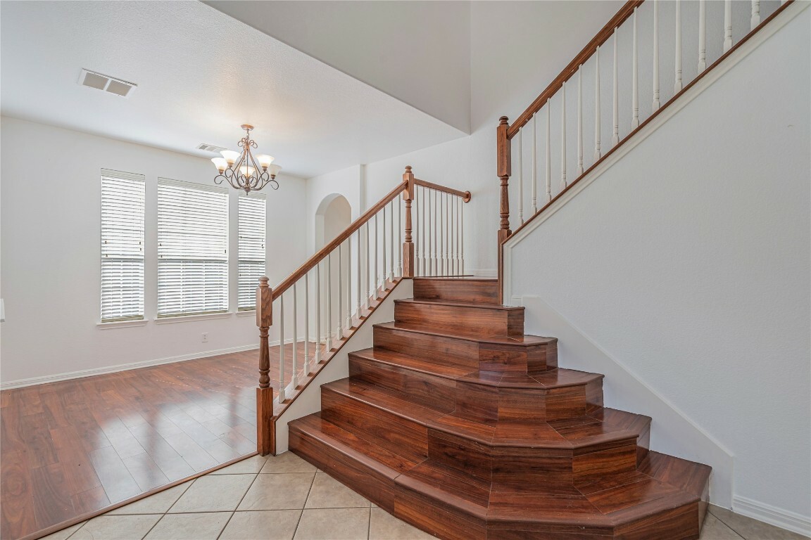 Property Photo:  6205 York Bridge Circle  TX 78749 