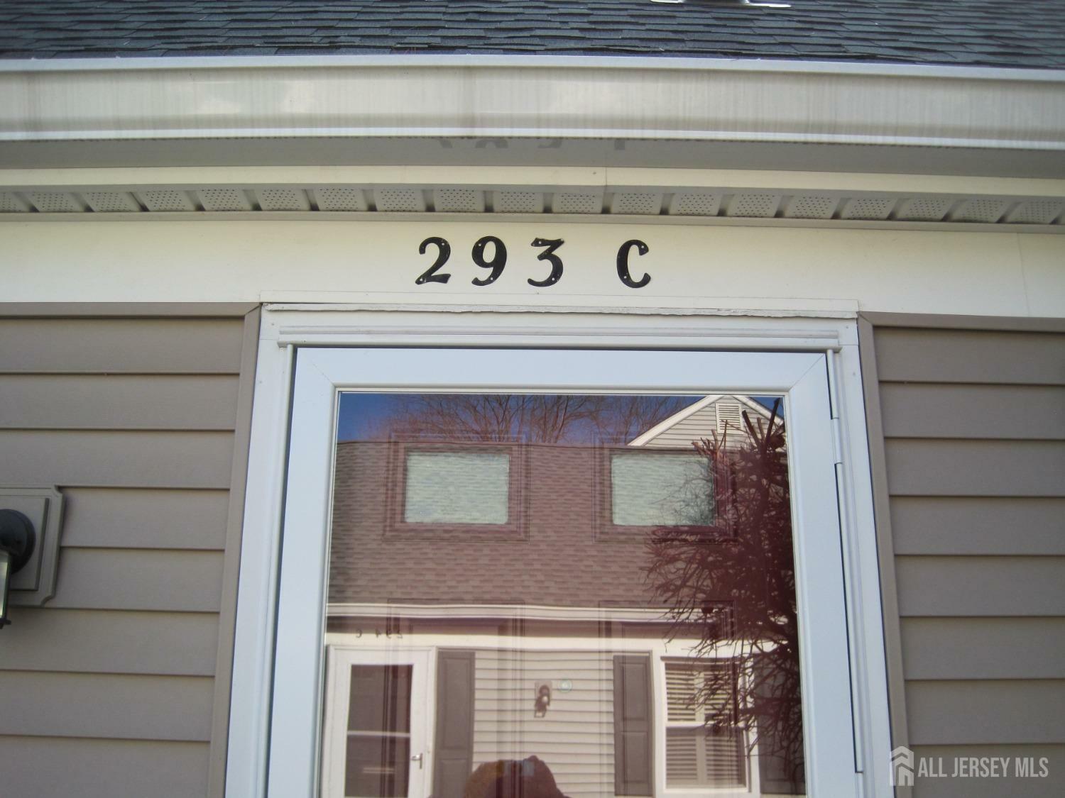 Property Photo:  293 Sharon Way C  NJ 08831 