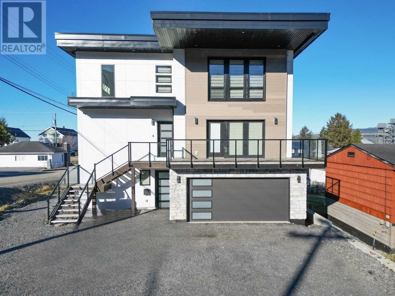 Property Photo: 1644 2nd Avenue BC V8J 1J6