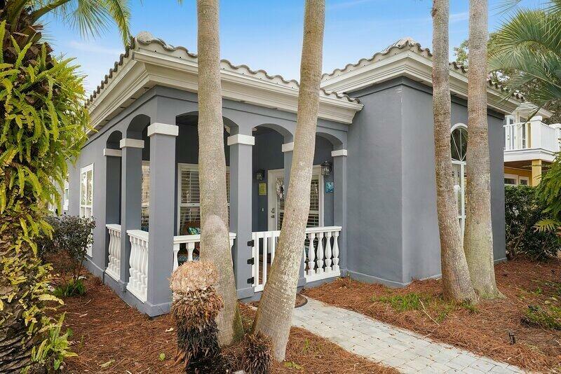 Property Photo:  4761 Calatrava Court  FL 32541 