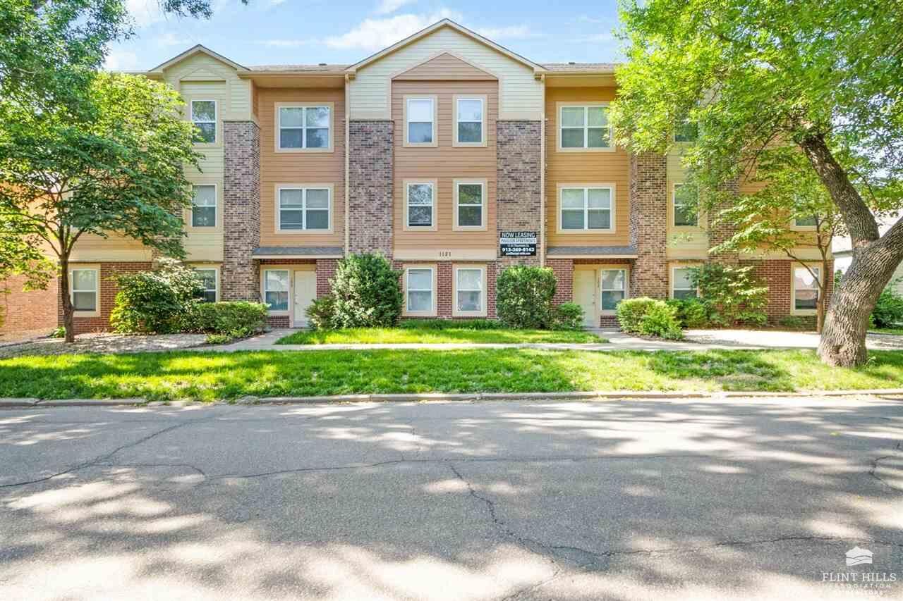 Property Photo:  1121 Thurston Street  KS 66502 