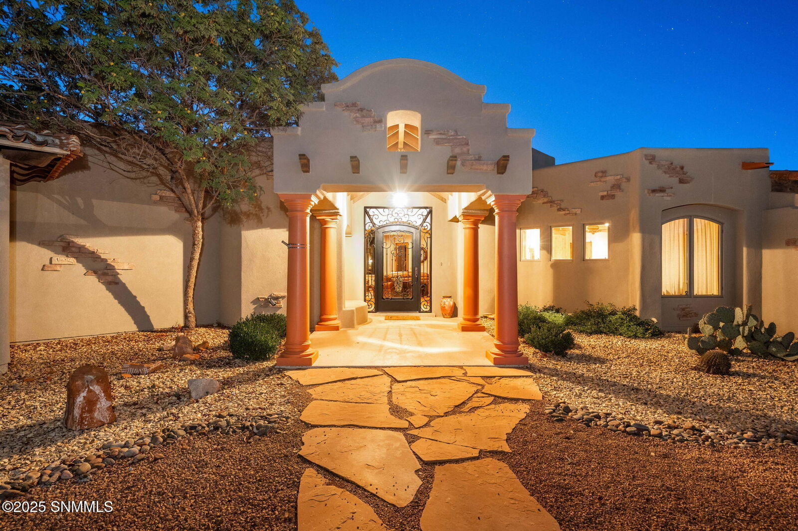 Property Photo:  1229 Titania Court  NM 88007 