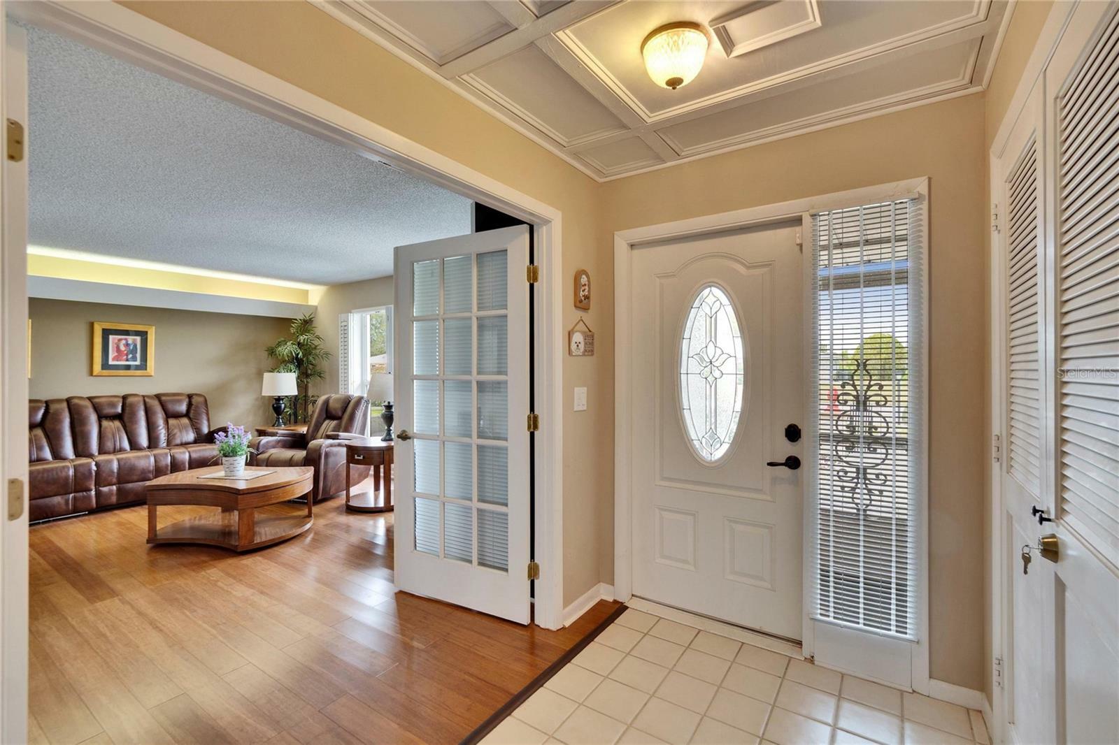 Property Photo: 1518 New Bedford Drive FL 33573